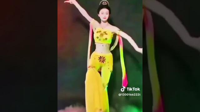恒大歌舞团 恒大歌舞团