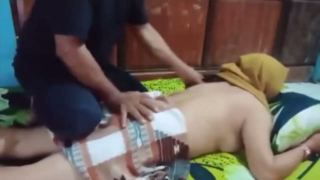 Viral !!! pijat p4yud4ra buk lurah Viral !!! pijat p4yud4ra buk lurah