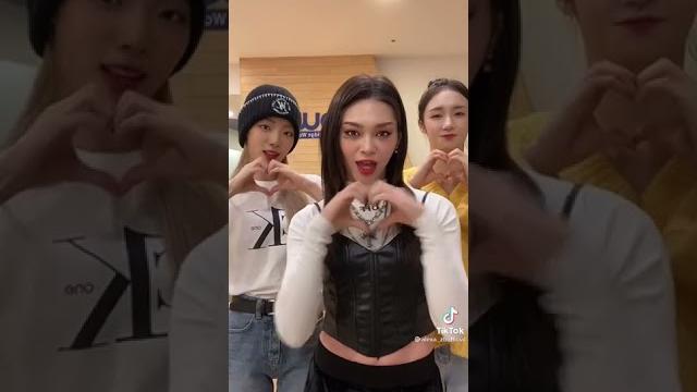#alexa doing the #tattoochallenge with #goeun & #jieun from #purplekiss ! #kpop #shorts #dance #alexa doing the #tattoochallenge with #goeun & #jieun from #purplekiss ! #kpop #shorts #dance