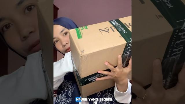 Buka paket segede ini tuh selalu bikin excited! #shorts #unboxing #npure #prpackage #skincarehaul Buka paket segede ini tuh selalu bikin excited! #shorts #unboxing #npure #prpackage #skincarehaul