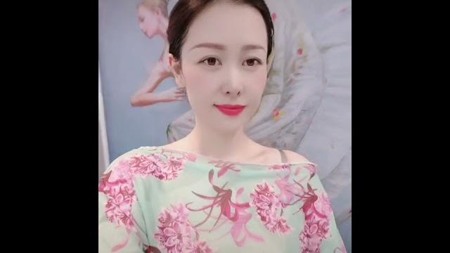 @楚玥范范發了一個抖音短視頻,你盡管點開,不好看算我輸! @楚玥范范發了一個抖音短視頻,你盡管點開,不好看算我輸!