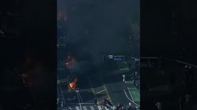 Fires break out at los angeles protests Fires break out at los angeles protests