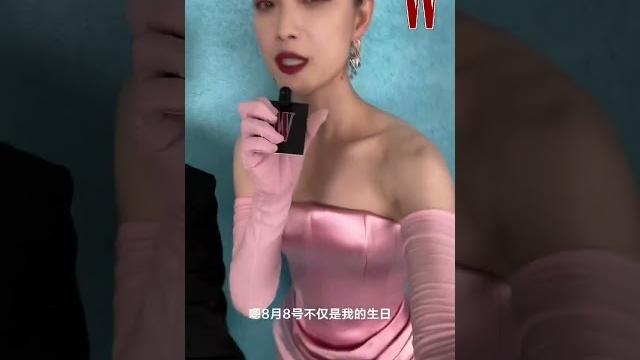 倪妮 #电影东极岛 剧组自拍杆88w大型合影。 8月8号不仅是倪妮的生日,也是导演管虎的生日,所以妮8月8号和剧组一起过生日,一起去看东极岛的首映!约定了影院见!#上海国际电影节 倪妮 #电影东极岛 剧组自拍杆88w大型合影。 8月8号不仅是倪妮的生日,也是导演管虎的生日,所以妮8月8号和剧组一起过生日,一起去看东极岛的首映!约定了影院见!#上海国际电影节