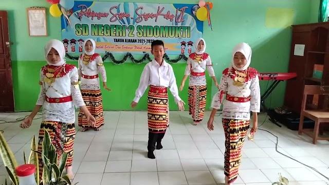 Tari oh my darling | kelas vi | sdn 02 sidomukti |perpisahan Tari oh my darling | kelas vi | sdn 02 sidomukti |perpisahan