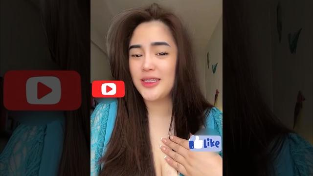 Janda muda hot pamer belahan toge Janda muda hot pamer belahan toge