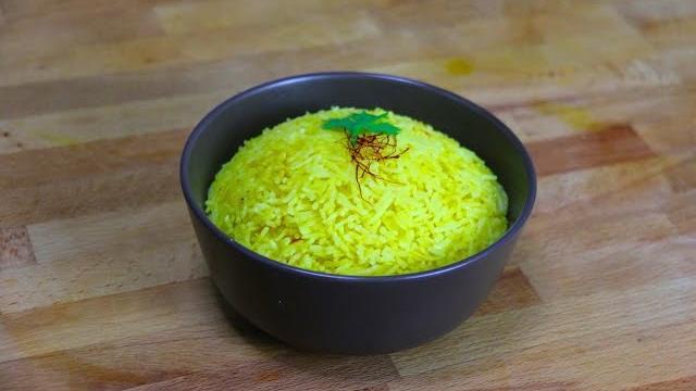 How to make simple saffron rice How to make simple saffron rice
