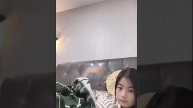 Tanganya dari mana yah??? Tanganya dari mana yah???
