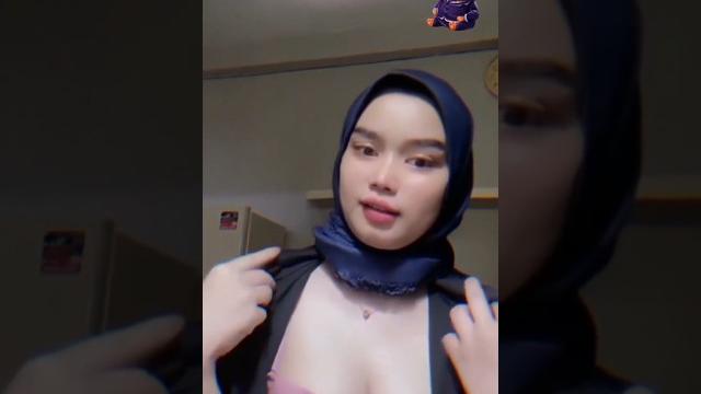 Mulus banget#jilboob #jilbabtobrut #jilbabgununggede #tobrut #jilbob #gununggede #jilbabhot #shorts Mulus banget#jilboob #jilbabtobrut #jilbabgununggede #tobrut #jilbob #gununggede #jilbabhot #shorts