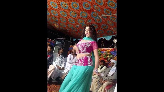 Saima ka shadi dance(2) Saima ka shadi dance(2)