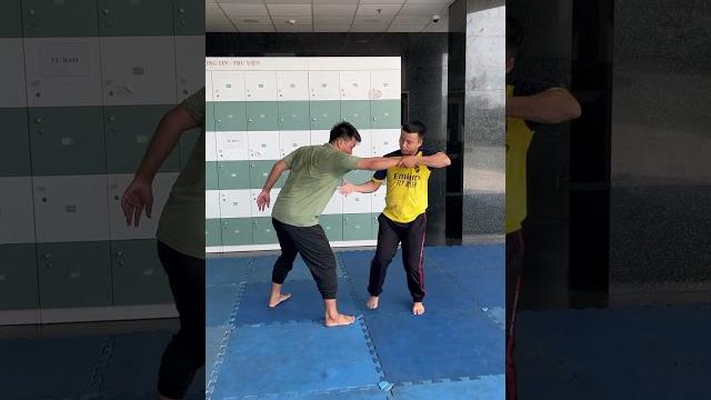 Martial arts #302 | #cacatv #thangcaca #martialarts #mma #selfdefense #vvn #fun #fighting #caca #fyp Martial arts #302 | #cacatv #thangcaca #martialarts #mma #selfdefense #vvn #fun #fighting #caca #fyp