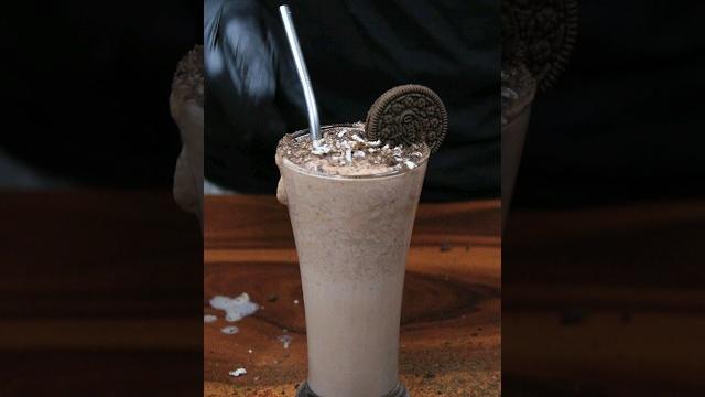 Oreo milkshake asmr cooking #shorts #food #asmr #asmrvideo #asmrfood #milkshake #recipe #shortvideo Oreo milkshake asmr cooking #shorts #food #asmr #asmrvideo #asmrfood #milkshake #recipe #shortvideo