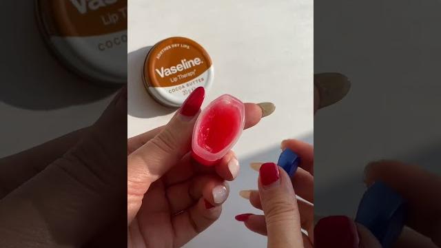 Vaseline lip balm: don't use it if... Vaseline lip balm: don't use it if...