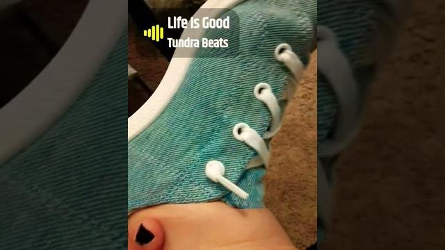 Bbw in slip on canvas sneakers #barefoot #chubby #feet #footyshorts #biggirl #footwear #sliponshoes Bbw in slip on canvas sneakers #barefoot #chubby #feet #footyshorts #biggirl #footwear #sliponshoes