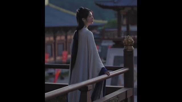 吴谨言 年年有芳菲,岁岁常相见 #墨雨云间开播一周年 吴谨言 年年有芳菲,岁岁常相见 #墨雨云间开播一周年