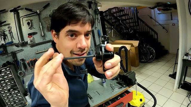 Tout ce qu'il faut savoir (ou presque) sur comment régler le frein à disque mécanique de son vélo Tout ce qu'il faut savoir (ou presque) sur comment régler le frein à disque mécanique de son vélo