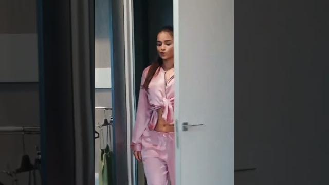 Wow so sexy #youtubeshorts #shorts Wow so sexy #youtubeshorts #shorts