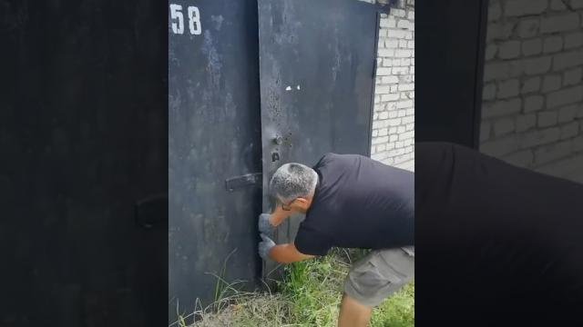 Гараж не вскрывался 15 лет. что внутри? #redverg #tools Гараж не вскрывался 15 лет. что внутри? #redverg #tools