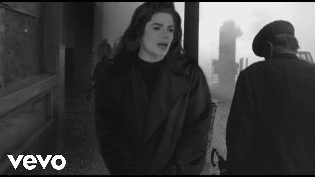 Michael jackson - stranger in moscow (official video) Michael jackson - stranger in moscow (official video)