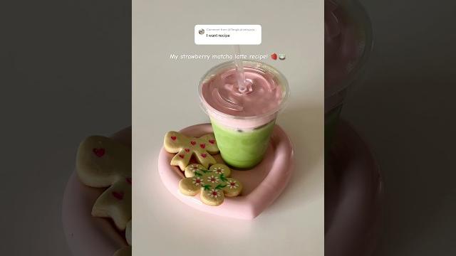 My strawberry matcha latte recipe! #matcha #matchalatte #recipe #recipes #drinkrecipes #matchalove My strawberry matcha latte recipe! #matcha #matchalatte #recipe #recipes #drinkrecipes #matchalove