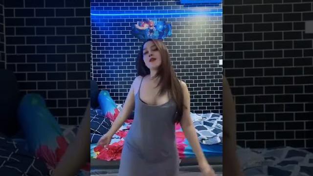 Asian hot dance short dress milf bacol toge Asian hot dance short dress milf bacol toge