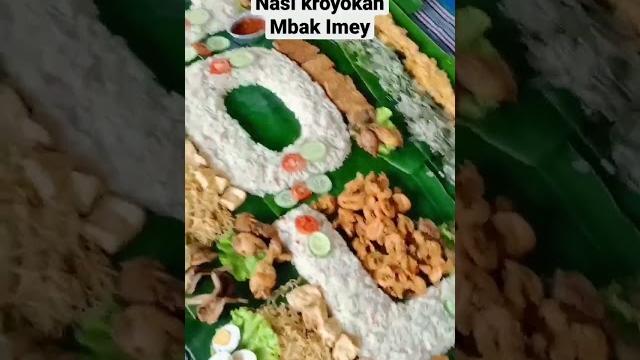 Nasi liwet kroyokan mbak imey...!!! Nasi liwet kroyokan mbak imey...!!!