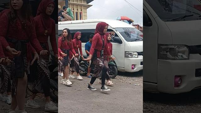 Kebaya merah viral #karnaval2025 #karnaval Kebaya merah viral #karnaval2025 #karnaval
