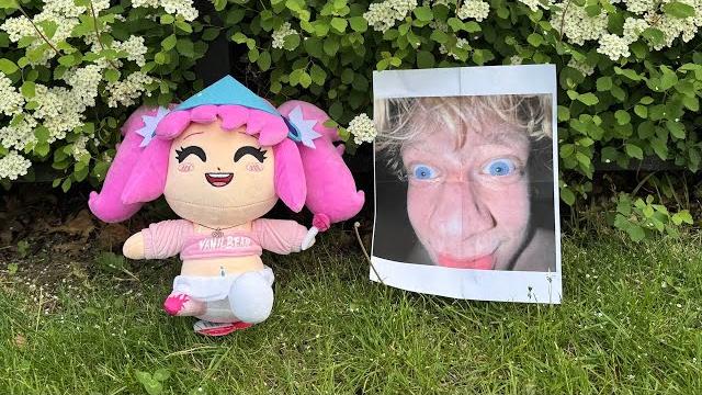 Meeting vanilbean and kyle in real life! (part 2) Meeting vanilbean and kyle in real life! (part 2)