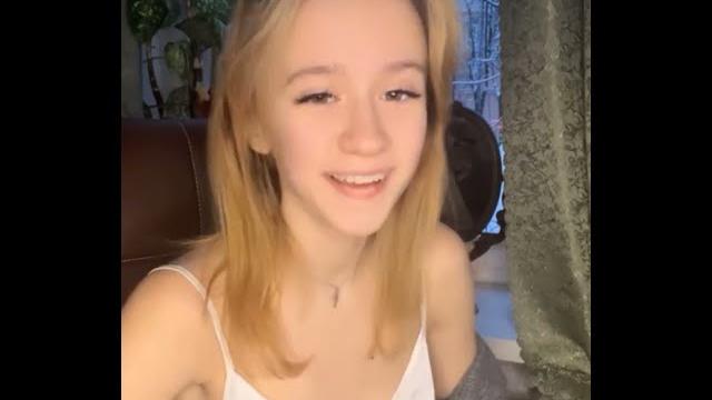 Pretty babes live 221 #periscope #live #broadcast Pretty babes live 221 #periscope #live #broadcast
