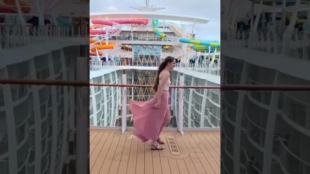 Windy skirt 4 Windy skirt 4
