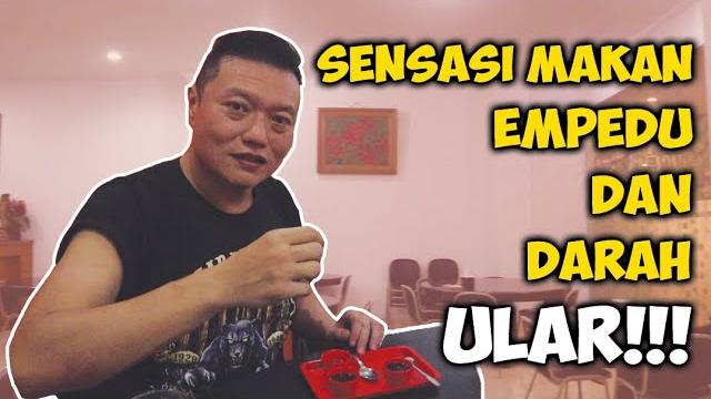 Makan ular restoran naya bandung Makan ular restoran naya bandung