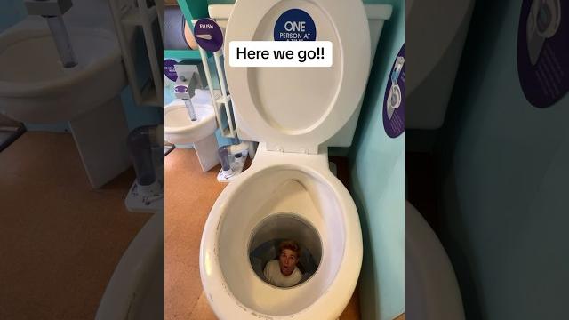 I got flushed down the world’s largest toilet! I got flushed down the world’s largest toilet!