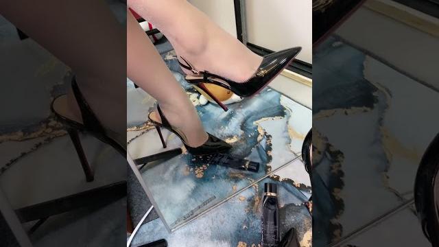 套路直播易直播 白桃s第一视角 学姐宿舍高跟鞋1 同好请进电报群 套路直播易直播 白桃s第一视角 学姐宿舍高跟鞋1 同好请进电报群