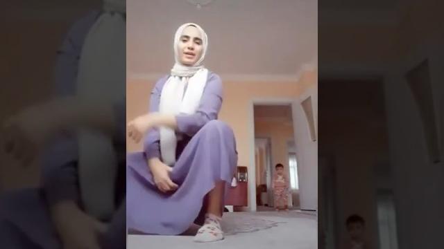 Ti̇ktokta ateşli̇ hareketler #tiktokdans #turbanlidans #türbanli #türban #hijab #fantezi Ti̇ktokta ateşli̇ hareketler #tiktokdans #turbanlidans #türbanli #türban #hijab #fantezi