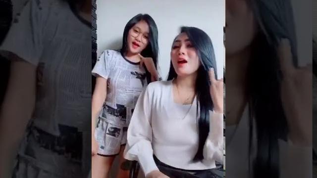 Ratih kumala. sari Ratih kumala. sari