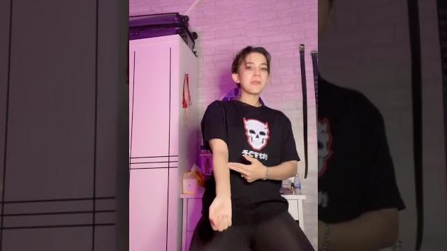 Rika gusriani Rika gusriani