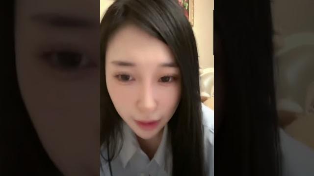 抖音某主播直播走光 抖音某主播直播走光