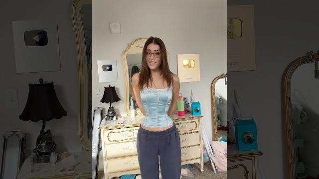 Viral tiktok corset trend #corset Viral tiktok corset trend #corset