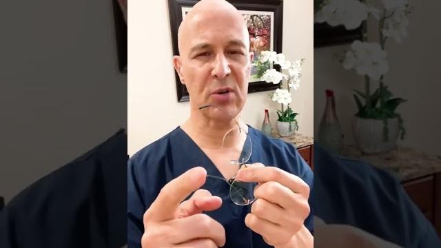 Avoid cleaning your glasses this way! dr. mandell Avoid cleaning your glasses this way! dr. mandell