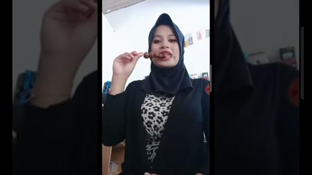 Hijab montok gede Hijab montok gede