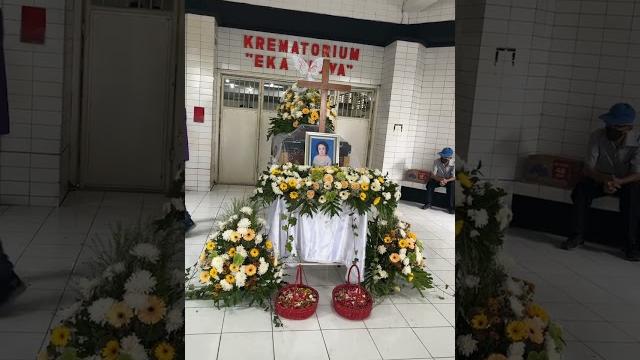 Proses sebelum kremasi Proses sebelum kremasi