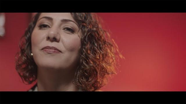 Burcu yıldız (feat. ara dinkjian) - suskun Burcu yıldız (feat. ara dinkjian) - suskun
