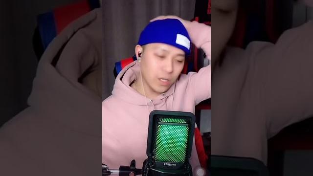 何曉天翻唱 知足 (抖音歌曲)抖音直播 原唱:五月天 何曉天翻唱 知足 (抖音歌曲)抖音直播 原唱:五月天
