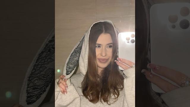 Diy bunny ears hoodie upcycle old clothes tutorial Diy bunny ears hoodie upcycle old clothes tutorial