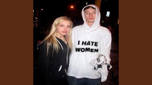 Love woman Love woman