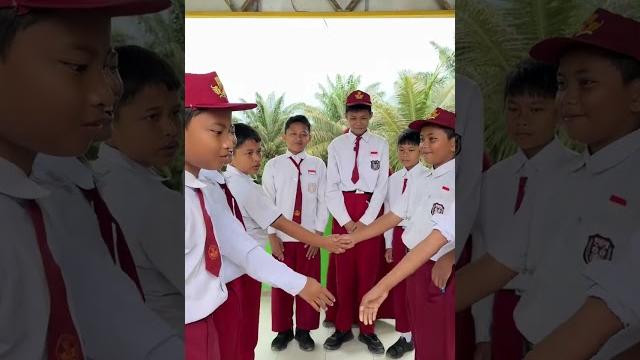 Momen keseruan di sekolah sd bikin terharu Momen keseruan di sekolah sd bikin terharu