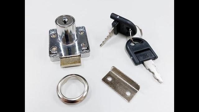 C11 抽屜鎖 肚臍鎖 門片鎖 櫥櫃鎖 diy鎖頭 簡易型鎖舌 小博士鎖 138-22 C11 抽屜鎖 肚臍鎖 門片鎖 櫥櫃鎖 diy鎖頭 簡易型鎖舌 小博士鎖 138-22