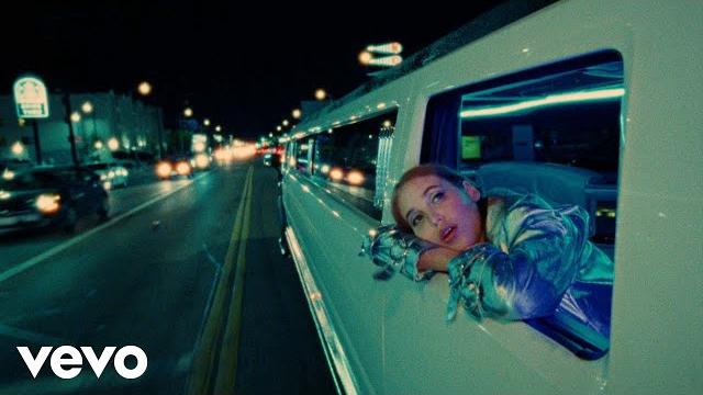 Hatchie - quicksand (official video) Hatchie - quicksand (official video)
