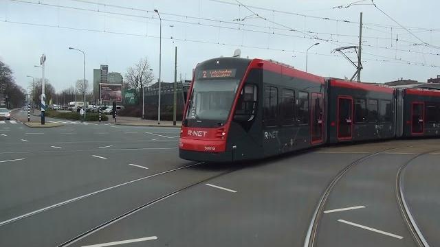 Trajectvideo vanuit de htm r-net siemens avenio 5022 met de dienstcode 217 | tramlijn 2 Trajectvideo vanuit de htm r-net siemens avenio 5022 met de dienstcode 217 | tramlijn 2