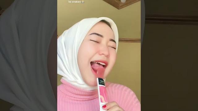 Hot tiktok hijab style suka j1l4t Hot tiktok hijab style suka j1l4t