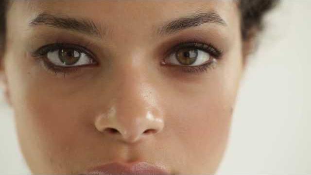 Violet eye shadow two ways: romy's tips Violet eye shadow two ways: romy's tips